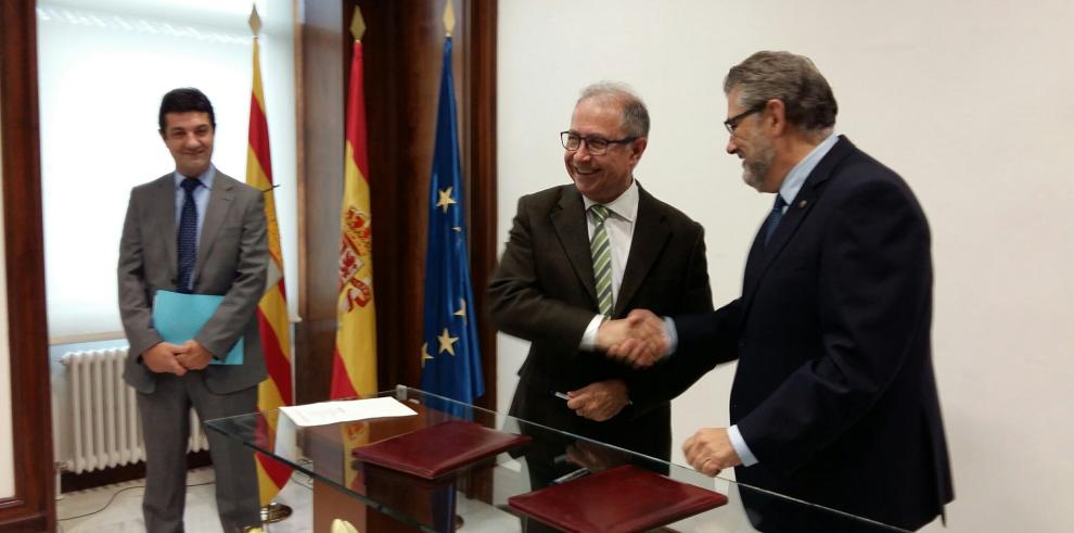 Gobierno de Aragón y Universidad de Zaragoza colaboran para mejorar la formación de los empleados públicos