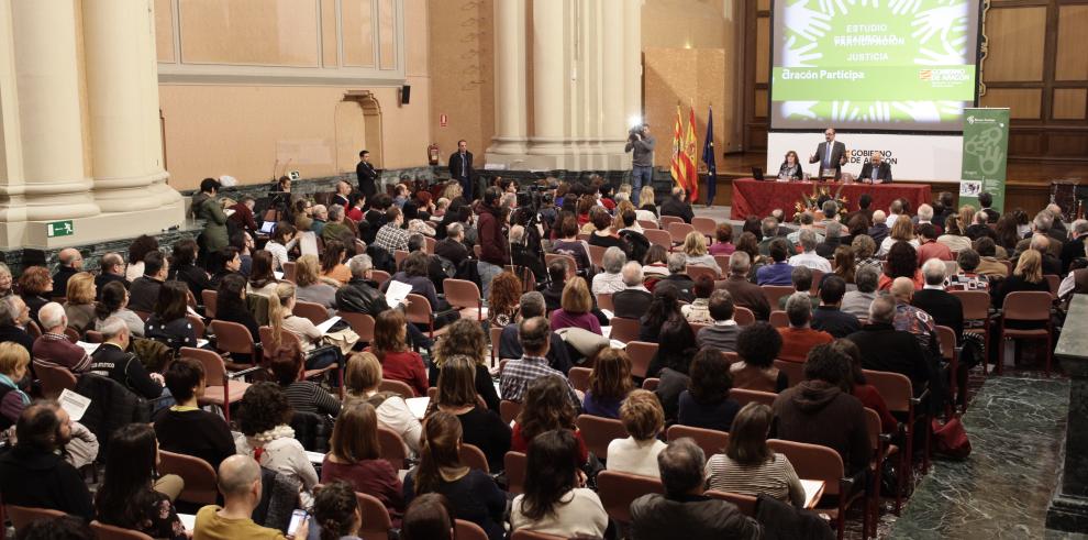 Javier Lambán califica al voluntariado de “levadura de la sociedad” y anuncia la reforma de la ley del sector para adaptarla a la nueva realidad