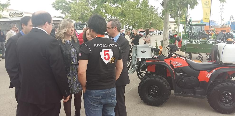 Pilar Alegría apuesta por la innovación para hacer más fuerte el sector agrícola en MERCOEQUIP