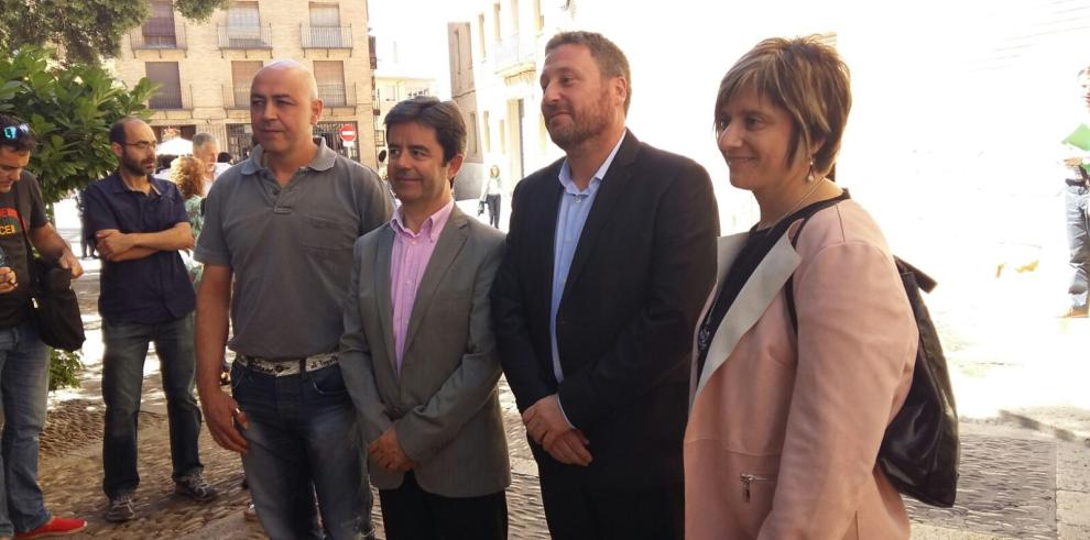 Soro plantea la firma de un convenio con el ayuntamiento de Huesca en materia de vivienda social