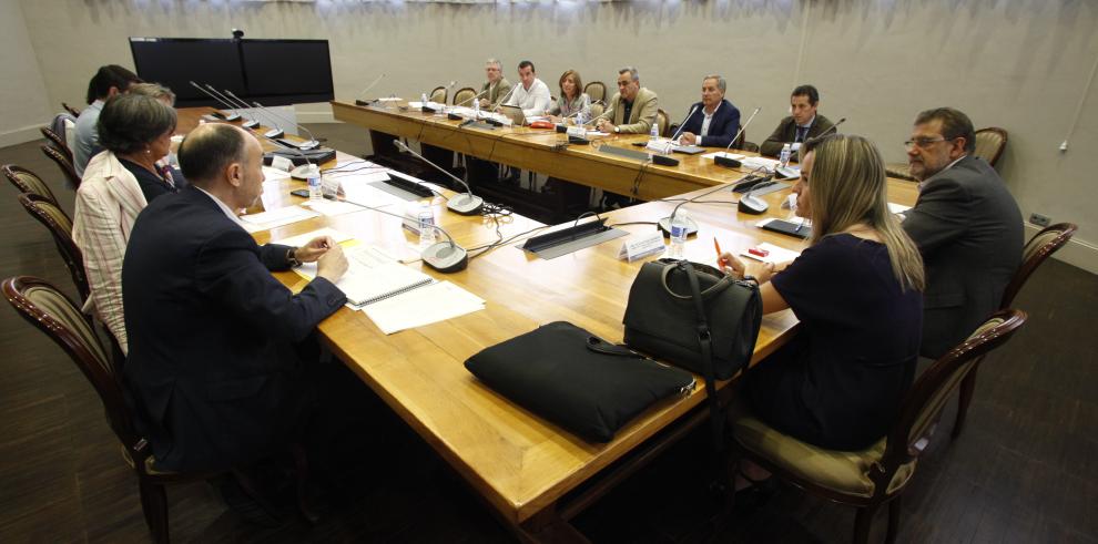 Reunión de la comisión mixta Gobierno de Aragón-Universidad de Zaragoza