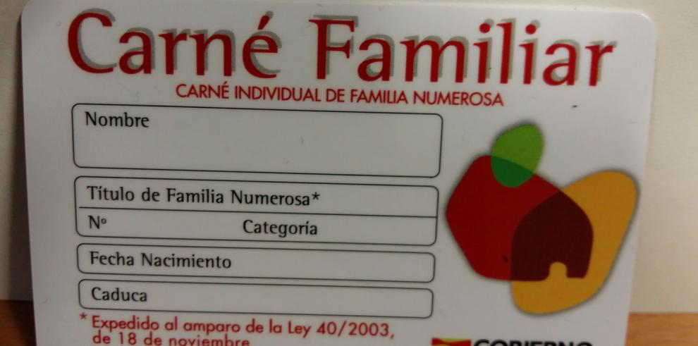 El número de títulos de familias numerosas se incrementó en 2015 en un 2,5% respecto al año anterior