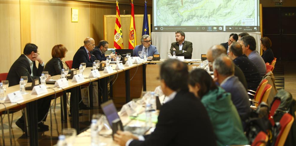 Aragón cuenta ya con 2.389 kilómetros de Senderos Turísticos autorizados