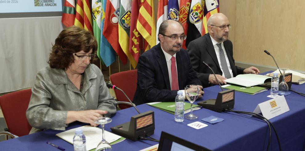 Aragón celebra el primer encuentro autonómico para avanzar en el impulso de la  participación ciudadana