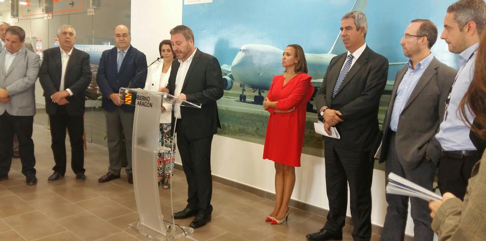 La Escuela de Vuelo ya opera en el Aeropuerto de Teruel