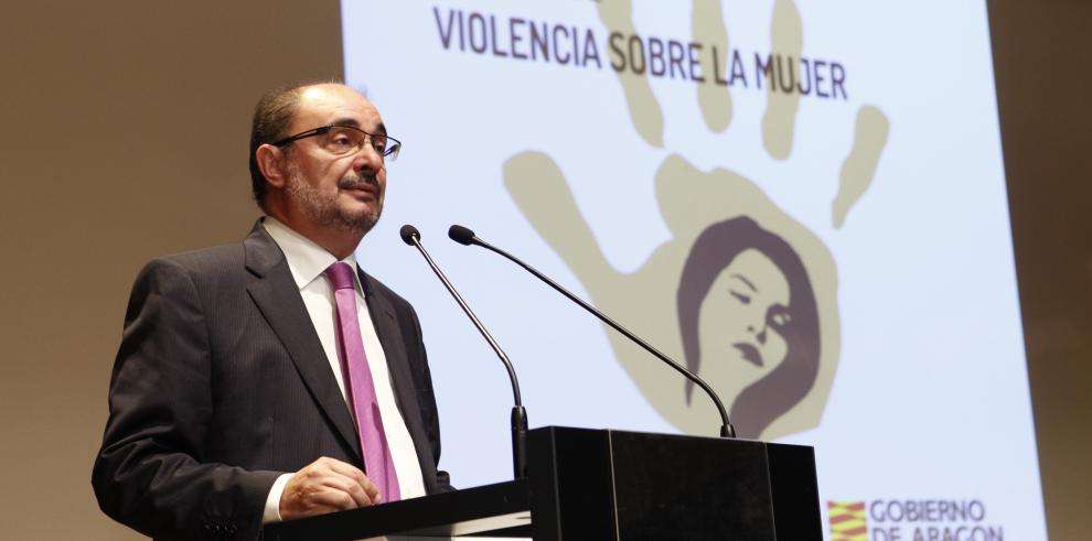 El Presidente de Aragón abre una jornada formativa sobre violencia de género para policías locales