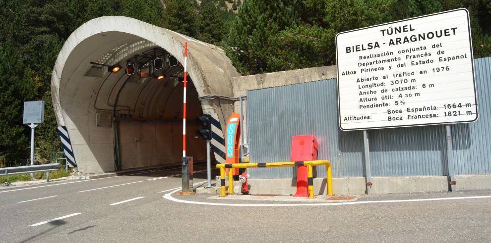 El Gobierno de Aragón pide que se reduzcan los cortes del túnel de Bielsa-Aragnouet en la medida de lo posible