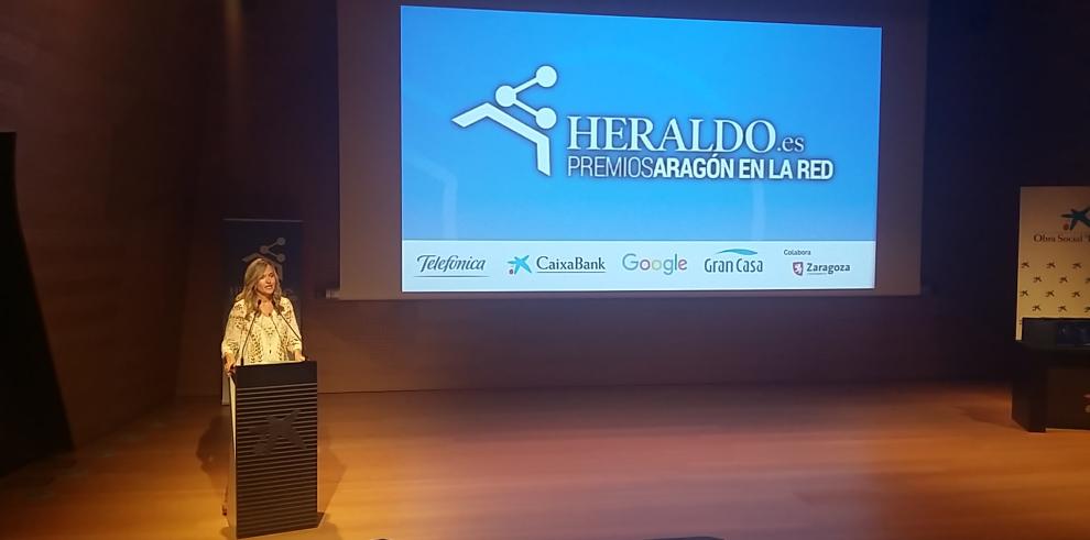 Pilar Alegría destaca que en Aragón el acceso a internet es sinónimo de igualdad