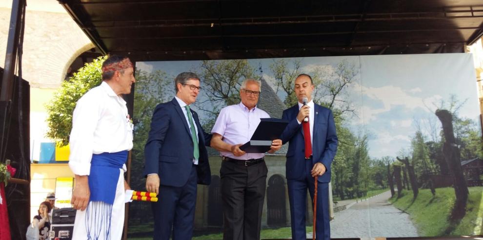 Visita del consejero Guillèn a Benabarre