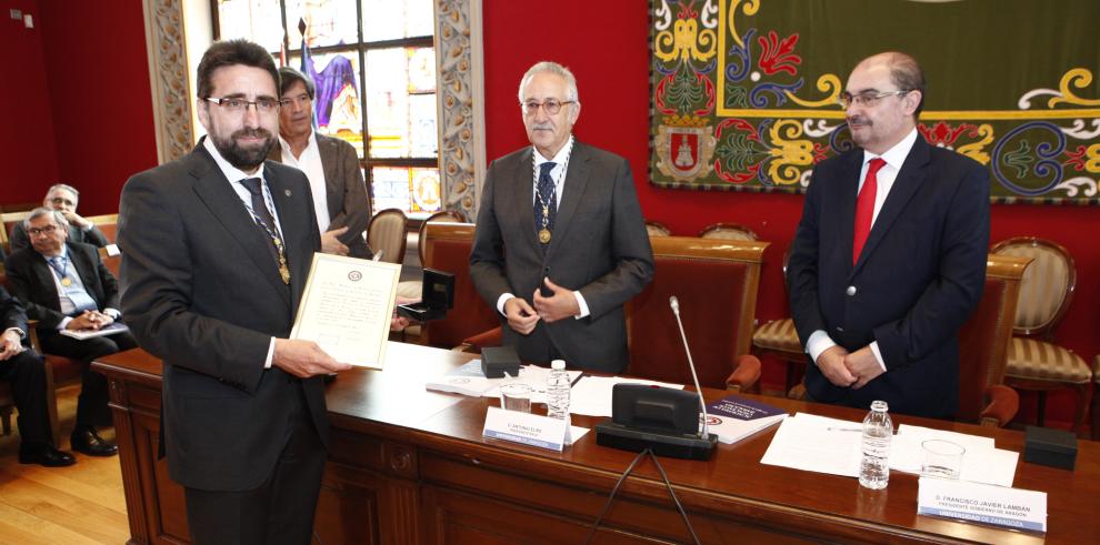 El Presidente de Aragón propone un pacto por  la ciencia que blinde presupuestos destinados a la innovación