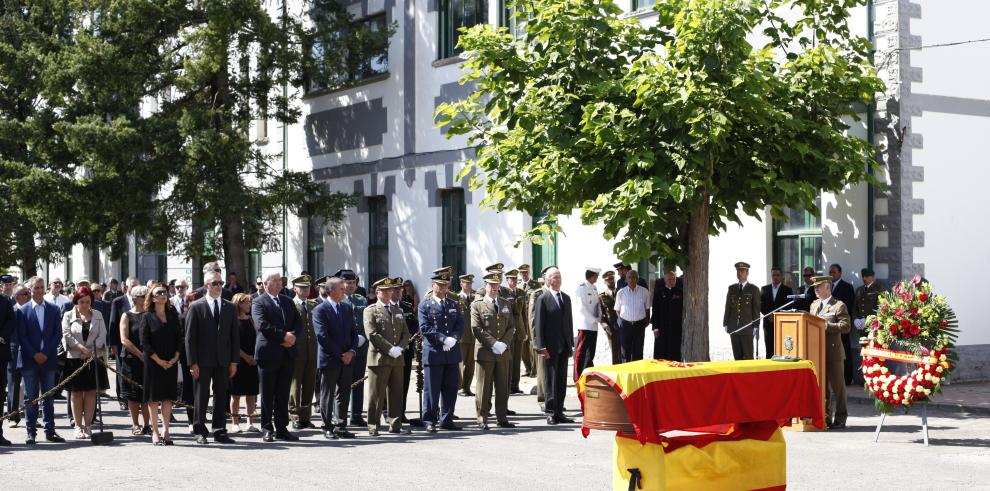 Presencia del Gobierno de Aragón en el homenaje al soldado fallecido en Canfranc