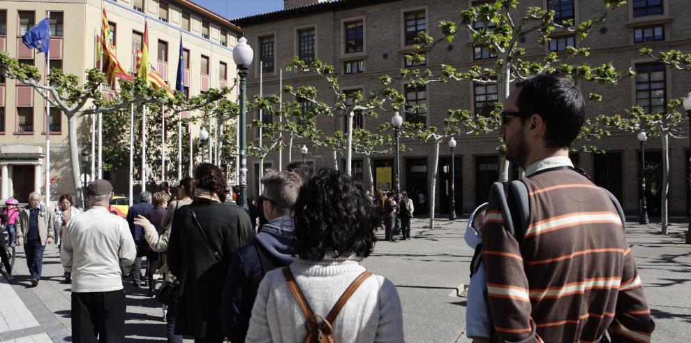 Más de 5.000 personas han participado ya en la jornada de puertas abiertas del Edificio Pignatelli