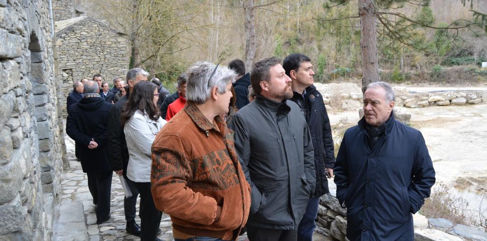 La Casa Maestros acoge la primera reunión de la Fundación Montañana Medieval que preside el consejero José Luis Soro