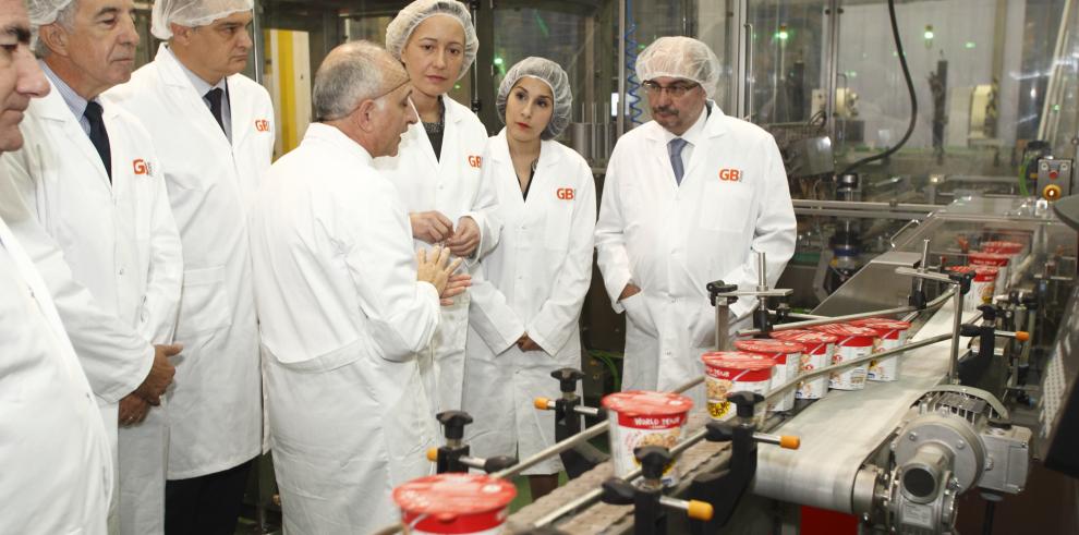 El Presidente de Aragón inaugura la nueva línea de producción de Gallina Blanca en Ballobar con una inversión de 3 millones y 20 nuevos empleos