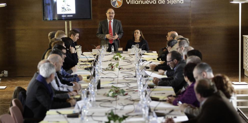 Frente común del Gobierno de Aragón y los alcaldes del Aragón oriental para exigir el regreso de los bienes