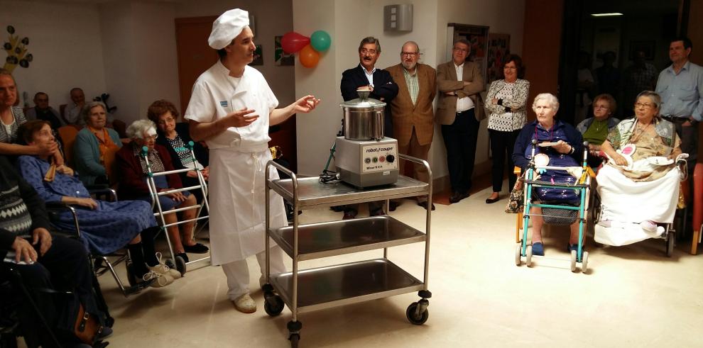 La residencia Sagrada Familia del IASS en Huesca estrena el programa de texturización de alimentos que los hace más apetitosos y sabrosos para los mayores