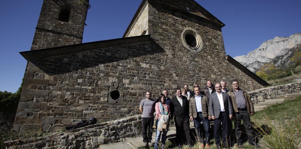 Lambán anuncia la continuidad de las obras del Real Monasterio de San Victorián