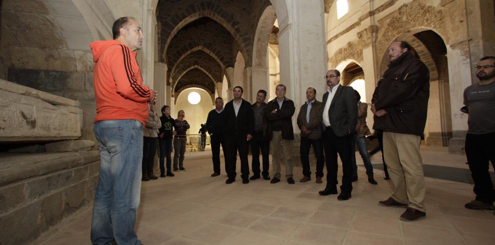 Lambán anuncia la continuidad de las obras del Real Monasterio de San Victorián