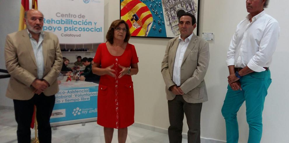 “Un paseo por la Comunidad” luce desde hoy en la Oficina Delegada del Gobierno de Aragón en Calatayud