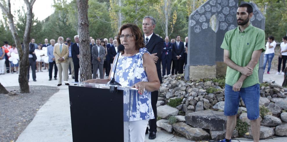 Biescas recuerda a las víctimas de la riada en el Camping Las Nieves en su 20º aniversario