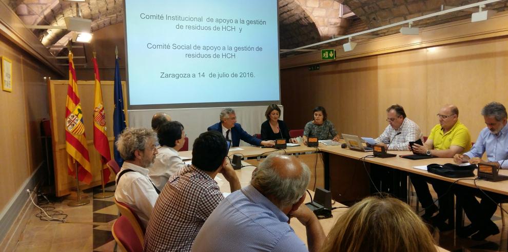 Los comités institucional y social conocen de primera mano los avances del Ejecutivo para la descontaminación de lindano