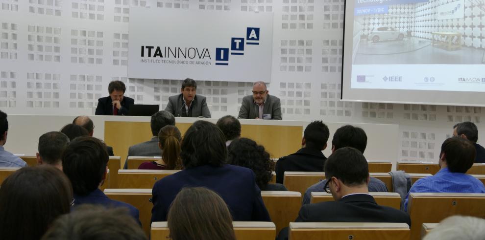 Más de 60 expertos en compatibilidad electromagnética se dan cita en ITAINNOVA