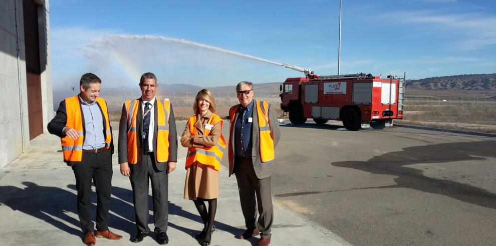 El aeropuerto de Teruel recibe la visita de representantes de la escuela de pilotos Flying Time Aviation (FTA)