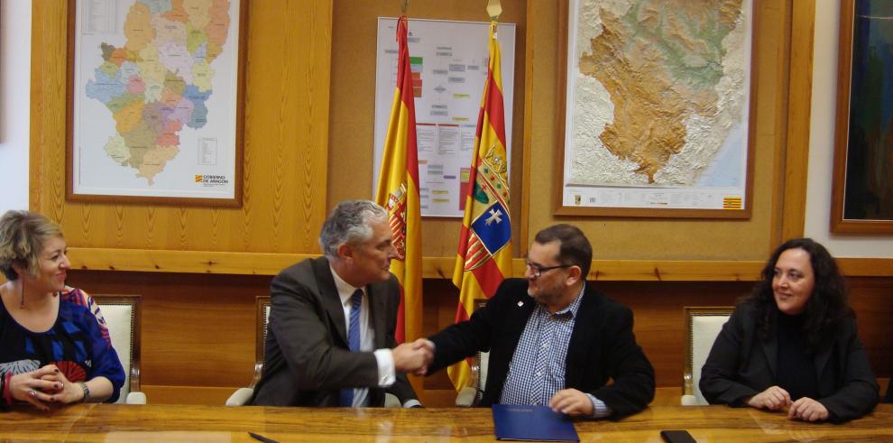 Convenio con el Colegio de Trabajadores Sociales en materia de Protección Civil