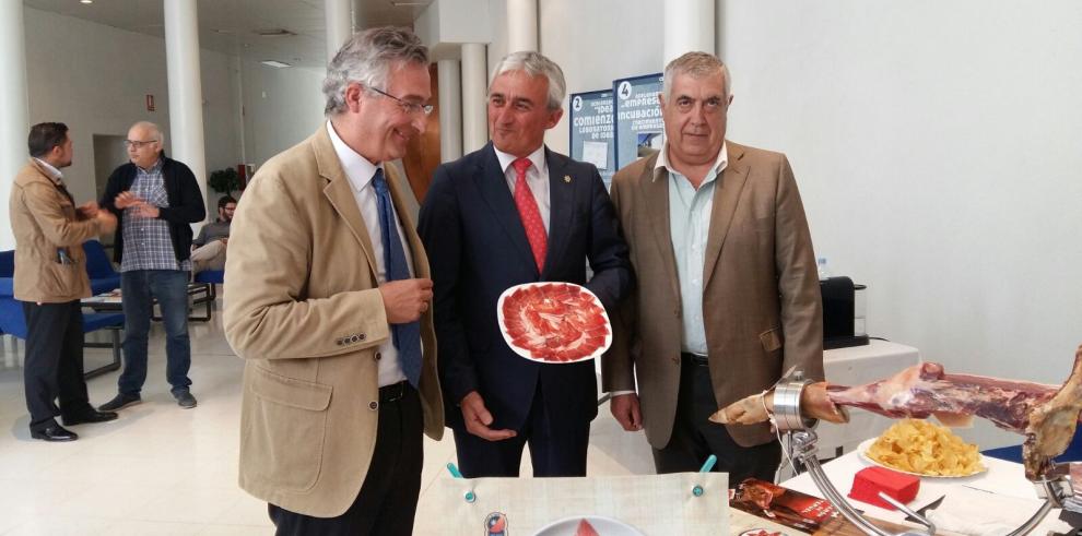 El Gobierno de Aragón apuesta por el Jamón de Teruel