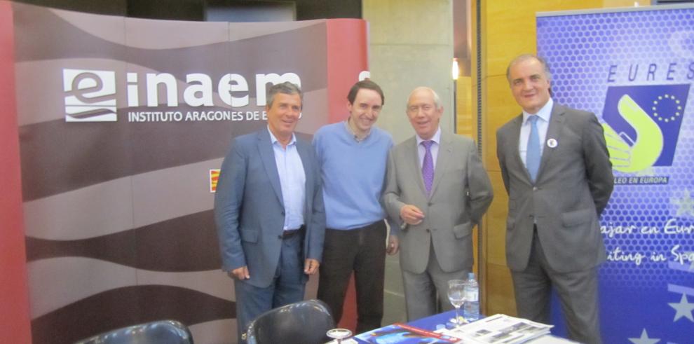 Oferta y demanda laboral se encuentran en el Salón de Empleo Kühnel