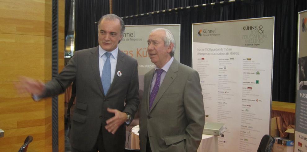 Oferta y demanda laboral se encuentran en el Salón de Empleo Kühnel