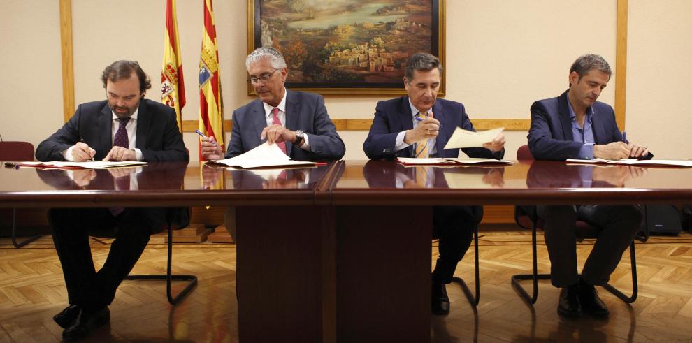 Firmado el convenio “Montañas Seguras” 2015