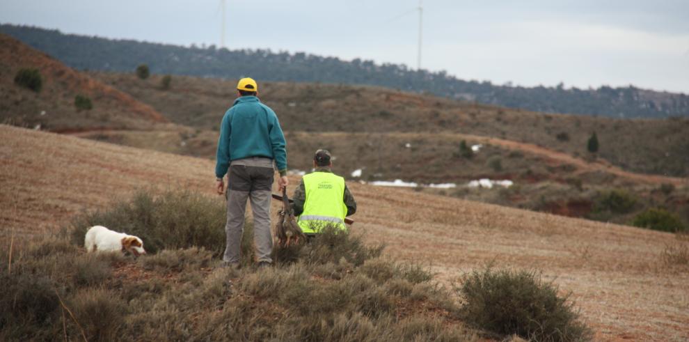 El INAGA ofrece desde hoy la posibilidad de obtener las licencias de caza y pesca por Internet