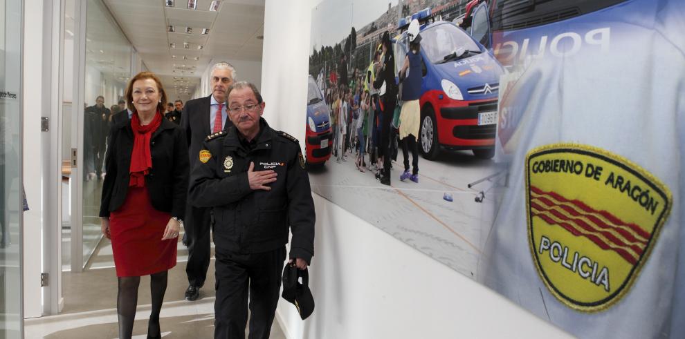 Rudi visita la comisaría de la Unidad de la Policía Nacional adscrita al Gobierno de Aragón