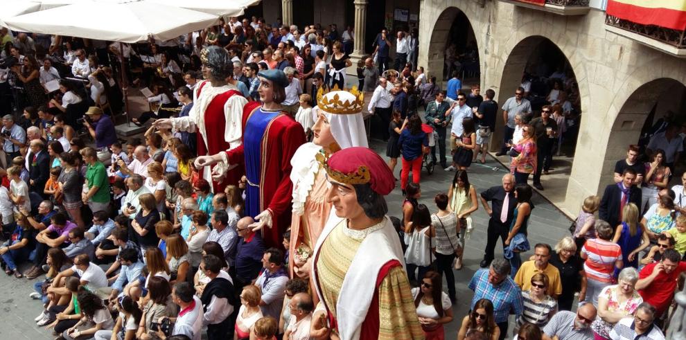 José Luis Soro asiste a las Fiestas de Graus