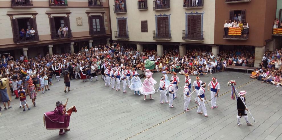 José Luis Soro asiste a las Fiestas de Graus