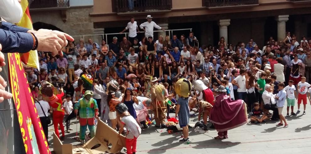 José Luis Soro asiste a las Fiestas de Graus