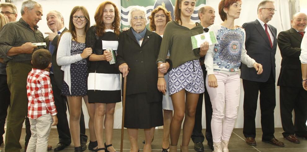 María Victoria Broto agradece el trabajo de los ayuntamientos para mantener el territorio en el 50 aniversario de Vencillón