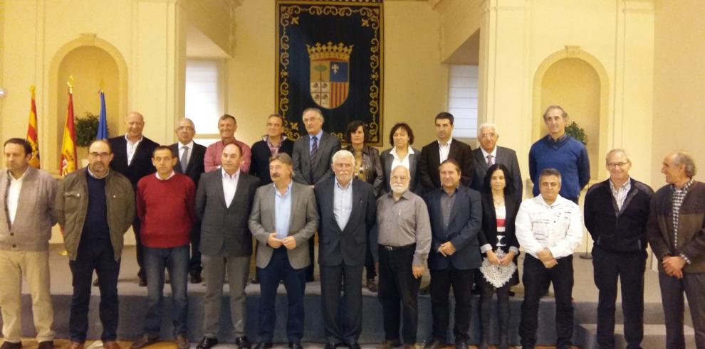 El Gobierno de Aragón firma un convenio con 20 grupos LEADER para la implementación de estrategias de desarrollo local del medio rural 