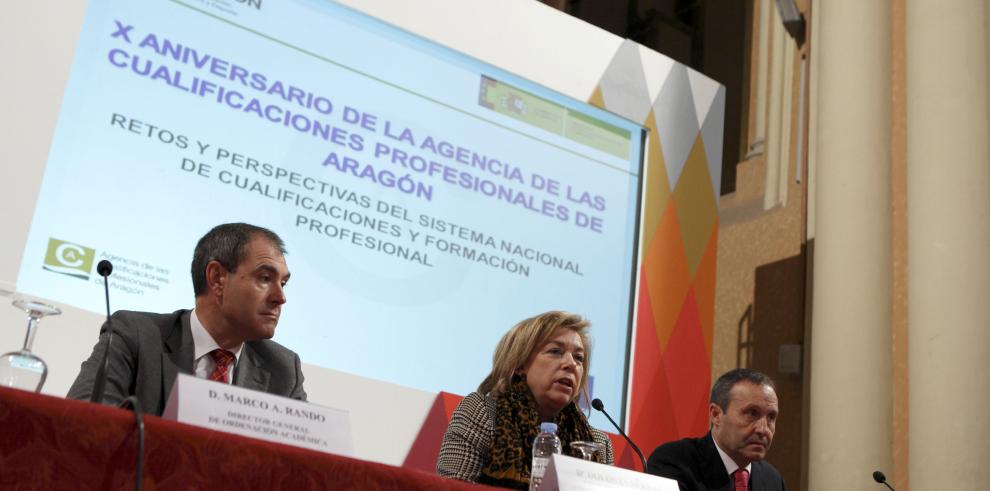 Más de 2.000 aragoneses podrán obtener un certificado de profesionalidad en 2015