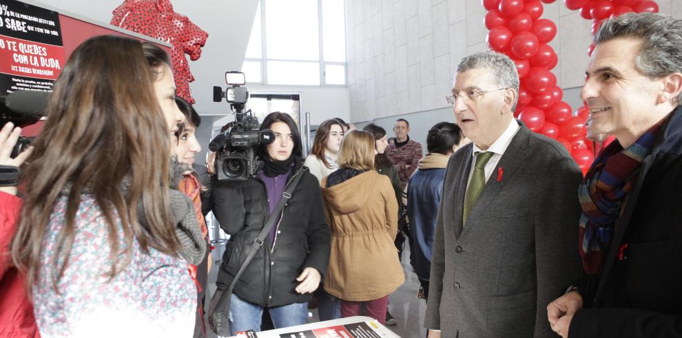 Celaya: "Es importante concienciarse y tomar medidas preventivas contra el VIH"