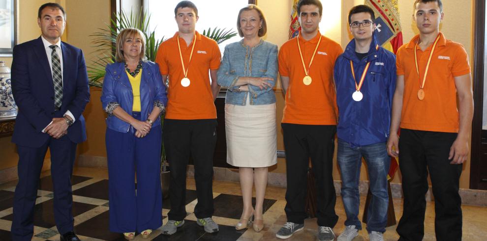 Los alumnos aragoneses consiguen cinco medallas en los Campeonatos de España de FP