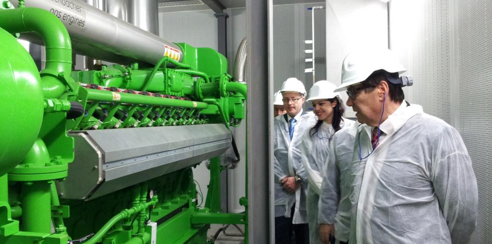 Arturo Aliaga visita la nueva cogeneración industrial de Solutex