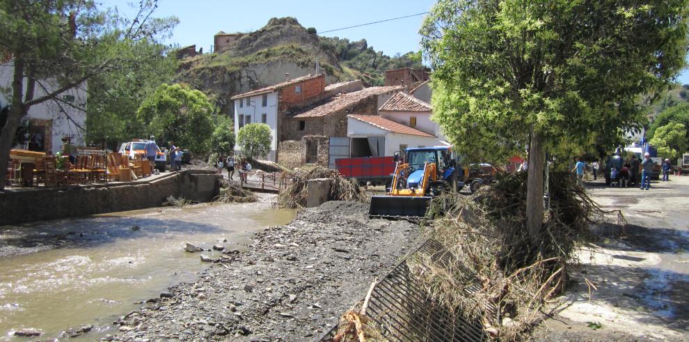 Las explotaciones agrícolas y ganaderas afectadas por circunstancias excepcionales son favorecidas en la declaración de la Renta de 2013