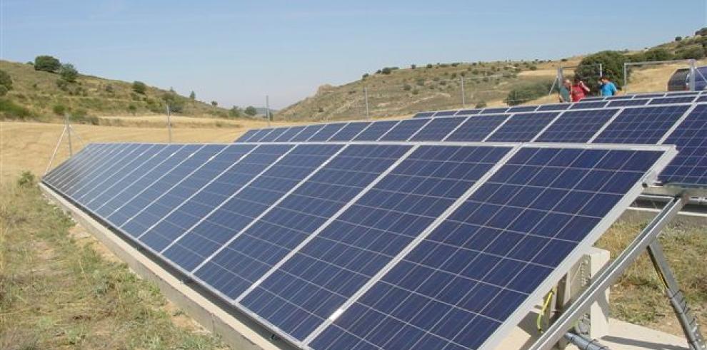 Cubel y Villar de los Navarros: ahorro de energía y agua segura gracias al sol