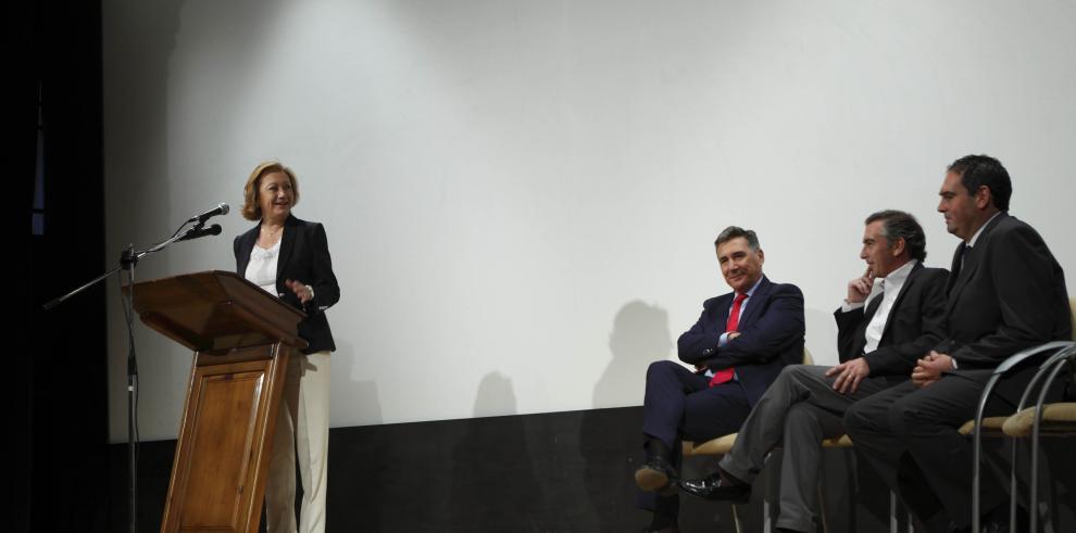 La Presidenta de Aragón participa en Tarazona en el Día Internacional de la Mujer Rural 2014