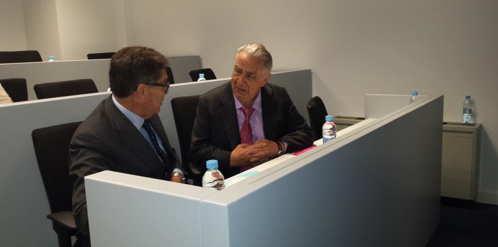 Arturo Aliaga inaugura las nuevas instalaciones del Grupo Álava Ingenieros en Zaragoza