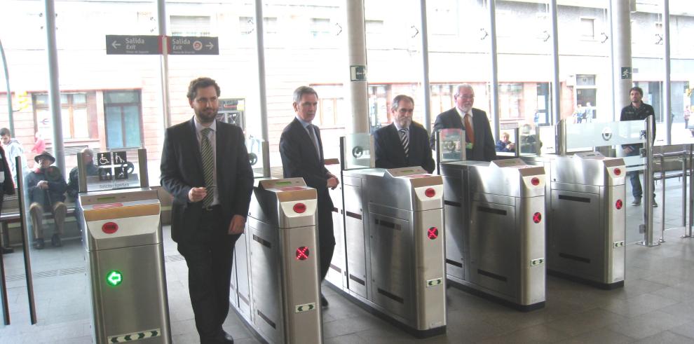 Los  Cercanías de Zaragoza ya pueden pagarse con la tarjeta INTERBUS del Consorcio de Transportes de Zaragoza (CTAZ)