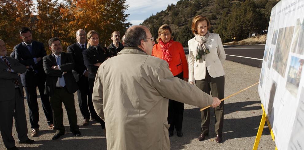 La Presidenta de Aragón visita Albarracín, Cella y Bronchales