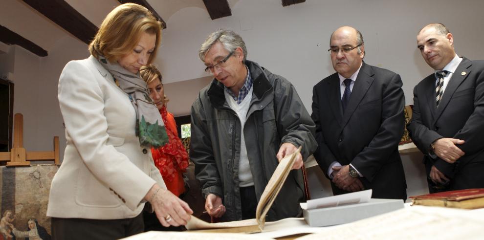 La Presidenta de Aragón visita Albarracín, Cella y Bronchales